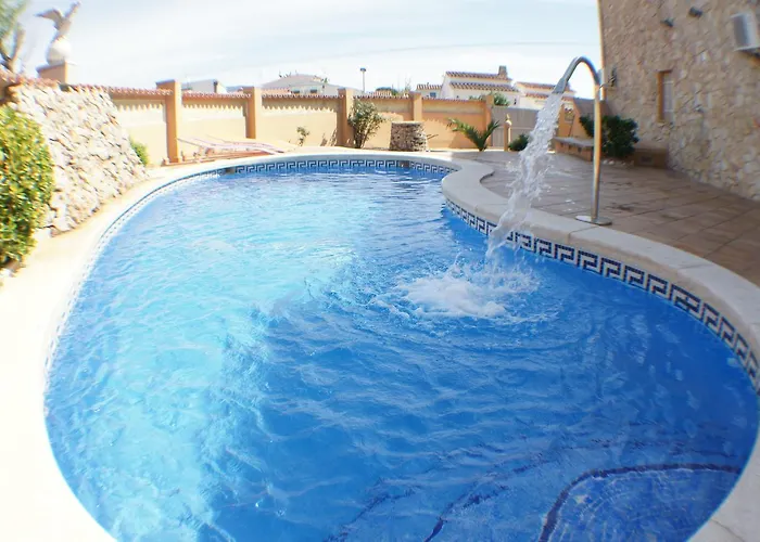 Goldhome - Carlit - Casa 9 Habitaciones, Piscina Privada, Sala De Juegos