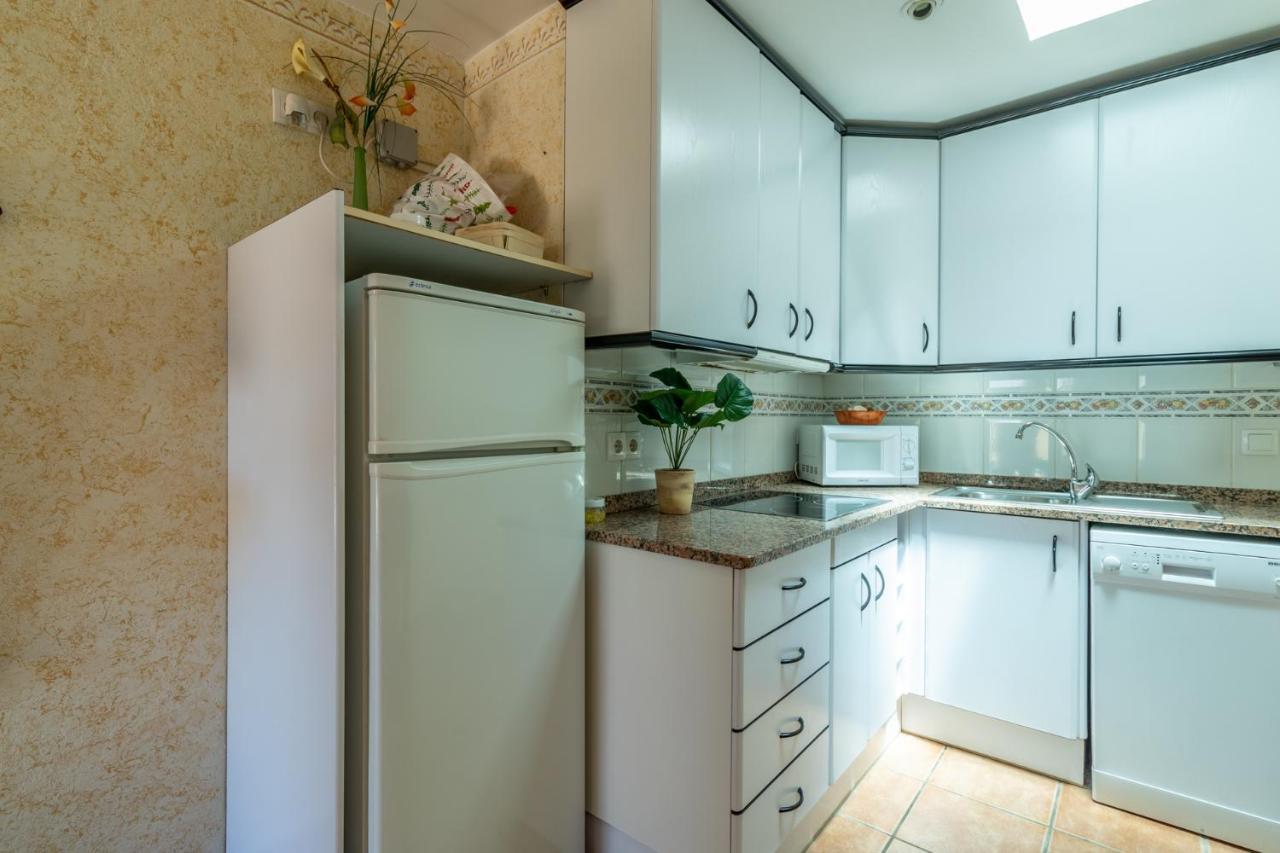 Goldhome - Carlit - Casa 9 Habitaciones, Piscina Privada, Sala De Juegos * Empuriabrava
